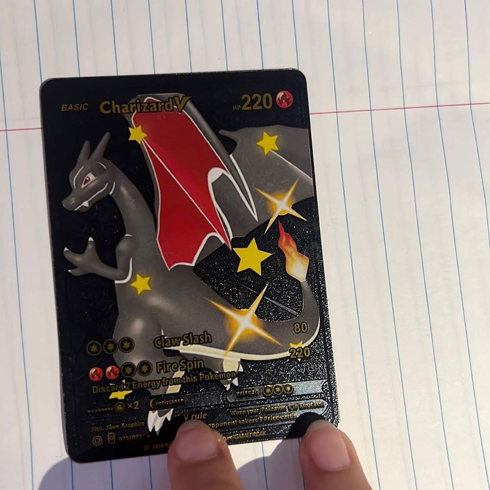 Basic CharizardV HP 220 Black Pokémon Card